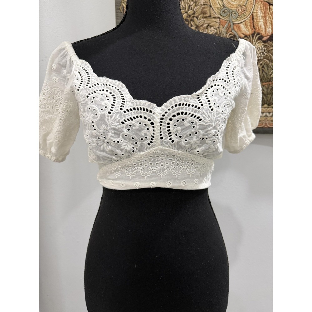 Skylar + Madison Blouse Womens Medium White Lace Off Shoulder Crop Puff Sleeve‎